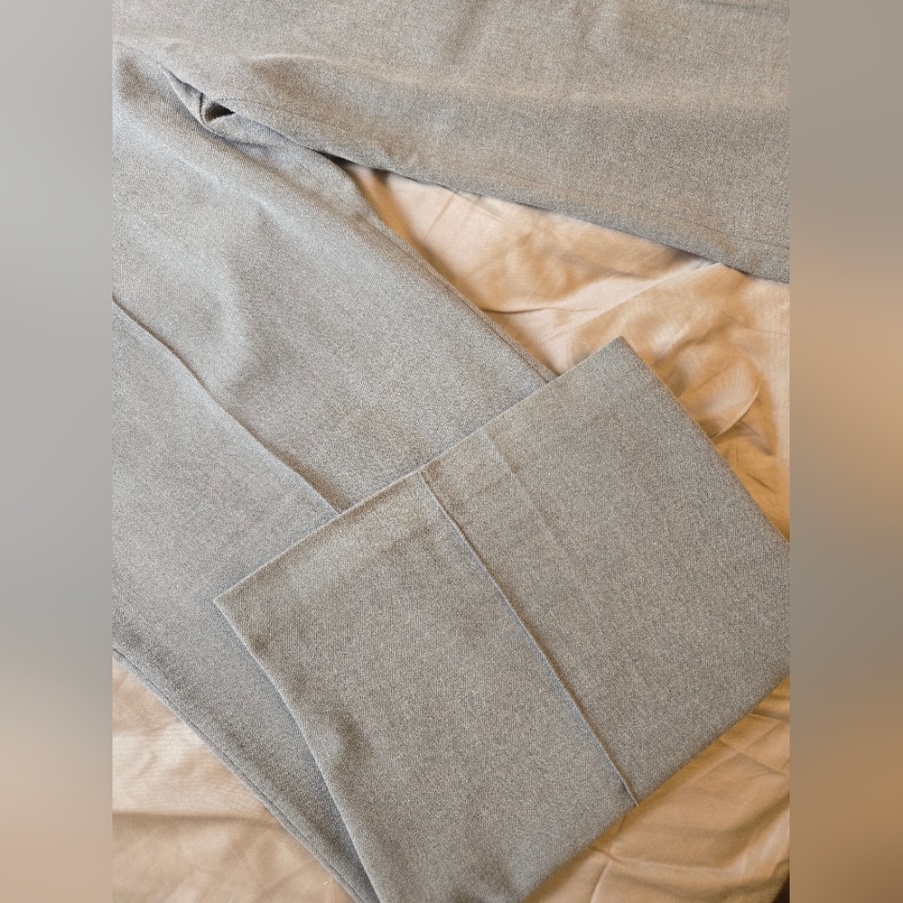 GAP Grey Drawstring Pants - Picture 4 of 7